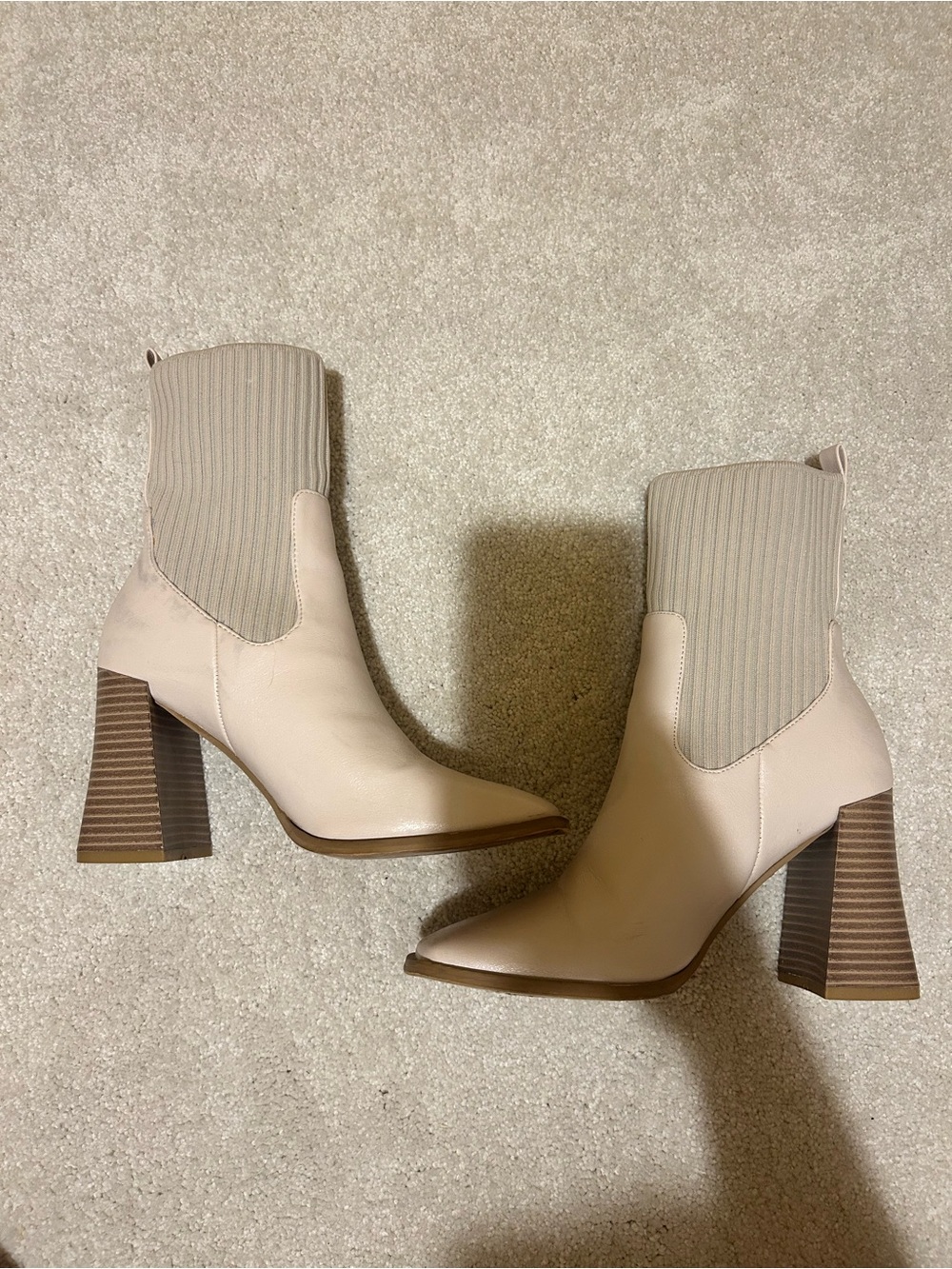 Women's Off-White/Beige Block Heel Ankle Boots - Stretch Sock Detail size 6.5